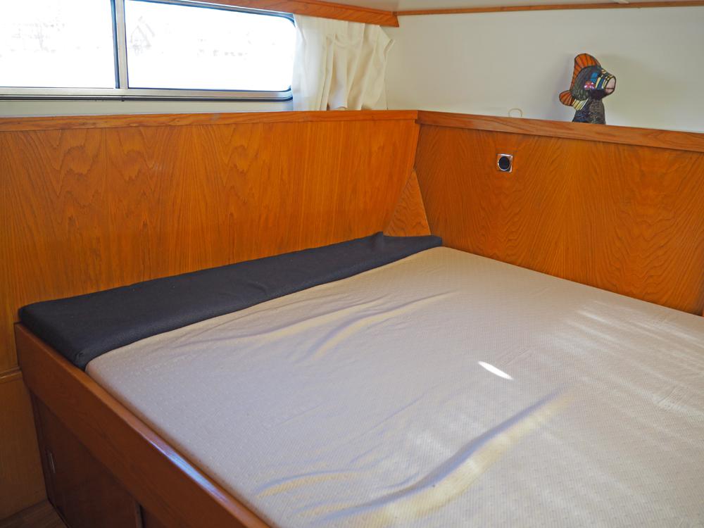 Aft cabin, Accommodation